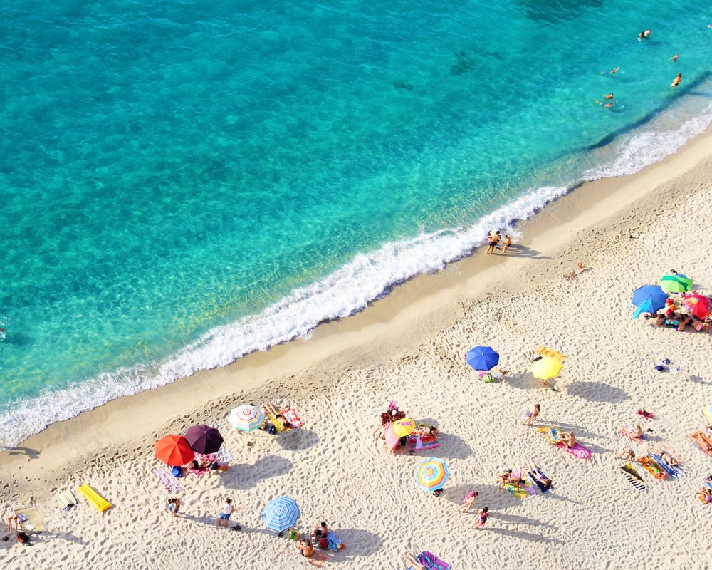 The Best Beaches in Aruba to Visit This April